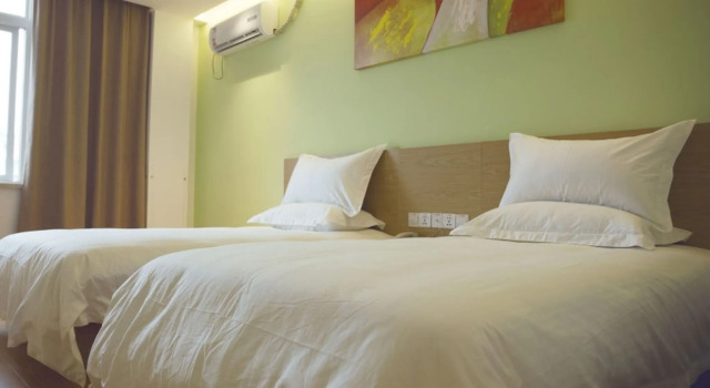 Двухместный номер Standard GreenTree Inn Shanghai Jiading North Metro Station Shuping Road Shell Hotel