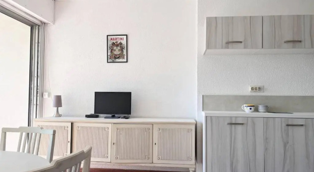 Appartement Le Lavandou, 1 pièce, 2 personnes - FR-1-251-224