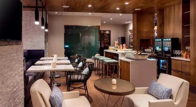 Номер Standard Irvine Marriott