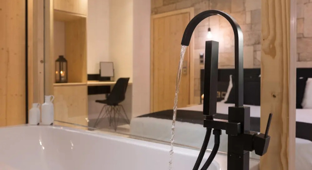 Люкс с видом на город Old Town Senses Boutique Hotel