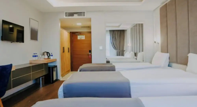 Standardowy trzyosobowy pokój Sakarya Hotel