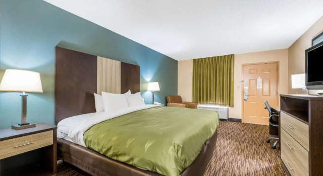 Standardowy pokój piwnica Quality Inn Cullman