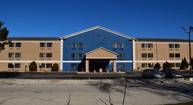 Номер Standard AmericInn by Wyndham Glendale Milwaukee
