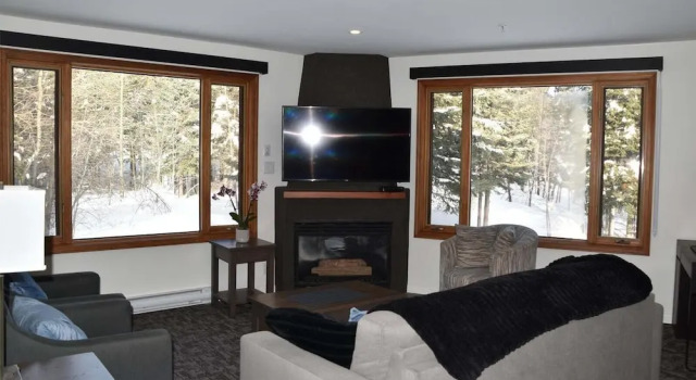 Cahilty #349 2 Bedroom Home, Book Feriehus Sun Peaks Britisk Columbia