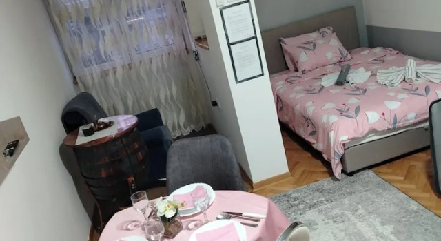 Студия Luks Apartman Jugi Free Public Parking