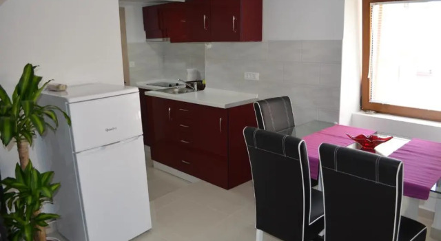 Apartment Igor, Забронировать Апартаменты/квартира Отели Башки с парковкой, рядом с Пляж Башка, Парковка