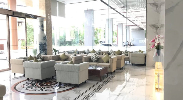 Golden Jomtien Beach Hotel