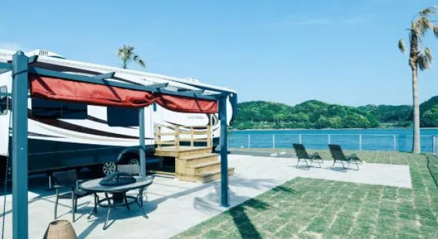 The Trailerhouse Village Nagasaki Tsubaki Premium, Prenota Hotel  