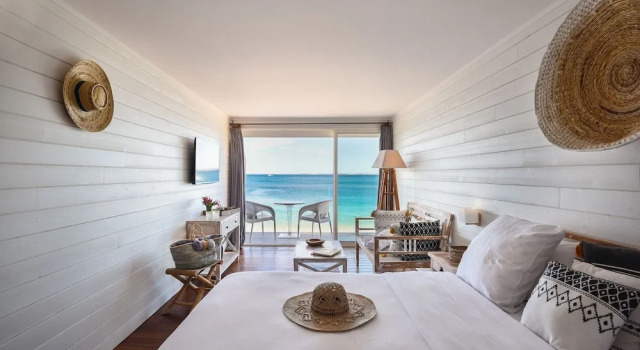 Двухместный номер Comfort с балконом и с видом на океан Le Temps des Cerises Hotel Beach