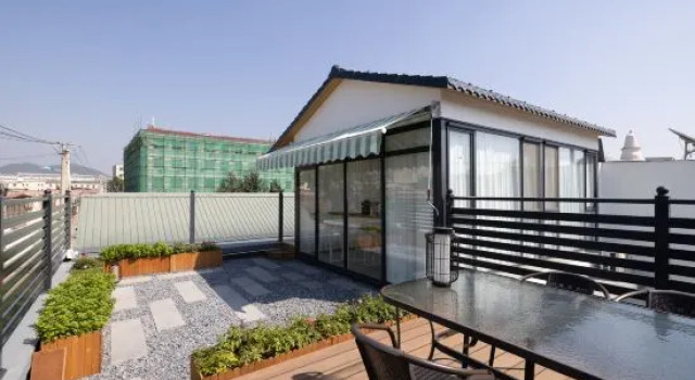 No.7 Courtyard