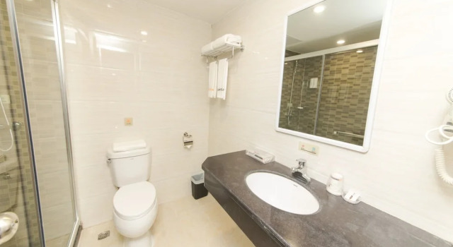Номер Business J Tour Inn