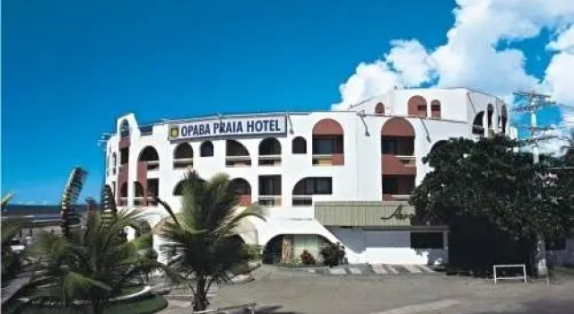 Кровать в общем номере Opaba Praia Hotel