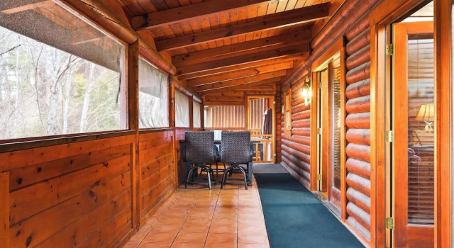 Hot Tub, Game Room & Prime Pigeon Forge Location Big Bear Ridge by Avantstay