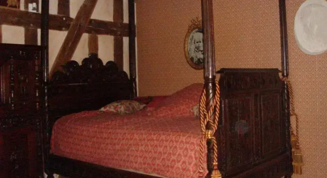 Prieure De La Chaise, Забронировать Отель Отели Сен-Жорж-сюр-Шер с бассейном, Бассейн