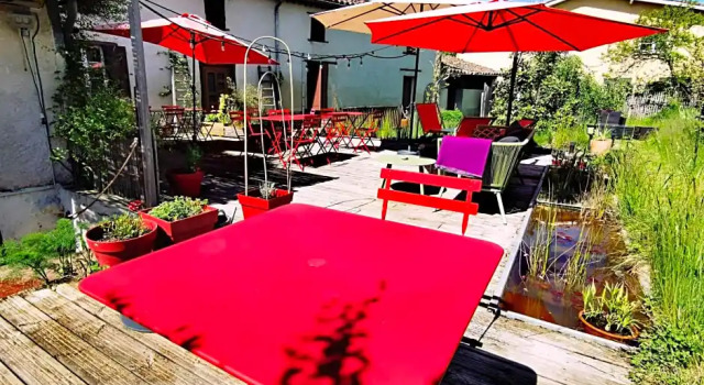 Трёхместный номер Standard Domaine de Garabaud