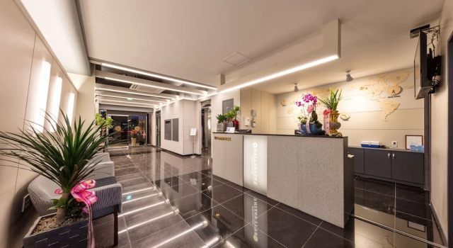 Ballantine Business Hotel