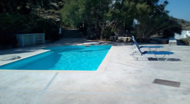 Коттедж Semi-detached house on the heights of Parikia - Exceptional view of the Cyclades