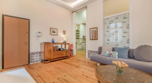 Апартаменты Downtown Correeiros Apartments
