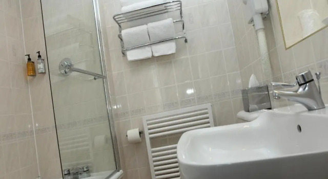 Одноместный номер Standard Gatwick Cambridge Hotel