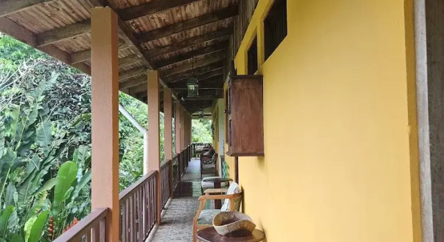 Семейный номер Standard с балконом и с видом на горы Kakao Lodge & Garden Río Celeste