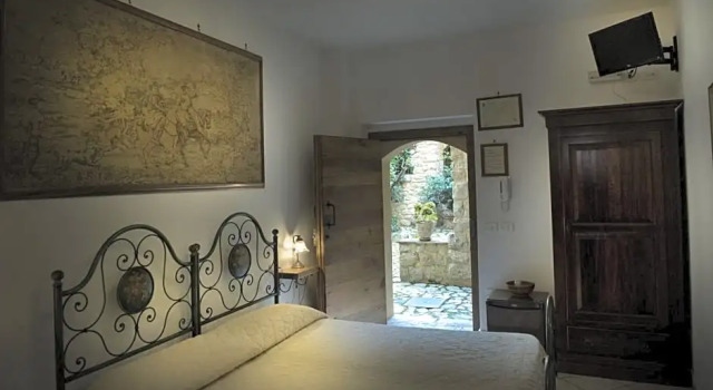 Bed And Breakfast Mblò, Забронировать Отель Фонди Побережье Лацио