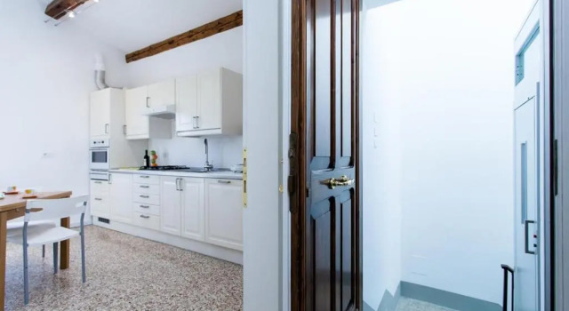 Апартаменты c 1 комнатой Prince Apartments