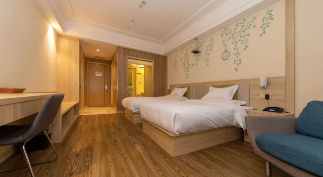 Двухместный номер Standard ibis Styles NT Shimao Plz