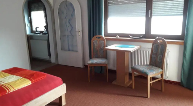 Emi, Rezerwuj Apartament Hotele w Karyntia z parkingiem, Parking