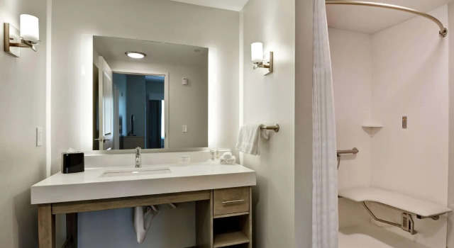 Двухместный люкс Homewood Suites By Hilton Hadley Amherst