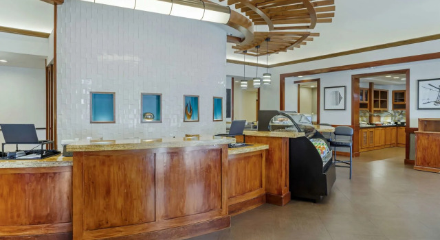 The IAH Houston Hotel, Забронировать Отель Хьюстон Texas Gulf Coast, рядом с Торговый центр Greenspoint