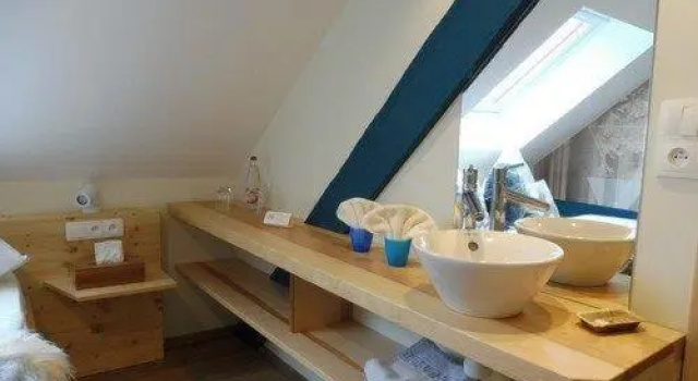 Трёхместный номер Standard Hostellerie Les Bagenelles