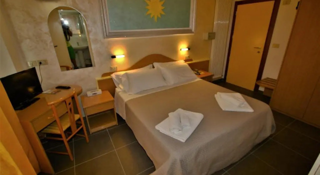 Трёхместный номер Standard с балконом Hotel De Amicis
