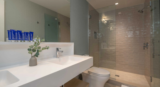 Люкс Grand The Shoals Suites & Slips