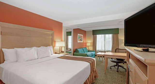 Номер Deluxe La Quinta by Wyndham Grand Forks
