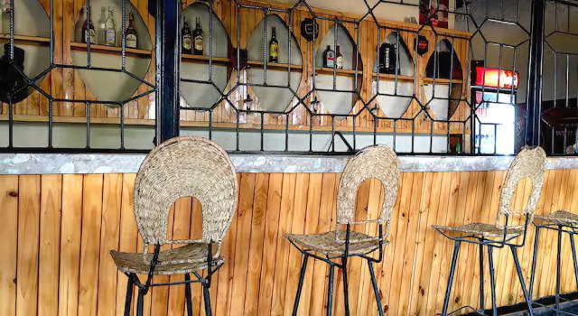 Dendere Lodge, Rezerwuj Hotel Harare Zimbabwe