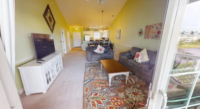 Magnolia Pointe Luster Leaf 4895-402, Забронировать Апарт-отель Отели Миртл-Бич с парковкой, рядом с PineHills Palmetto at Myrtlewood Golf Club, Парковка
