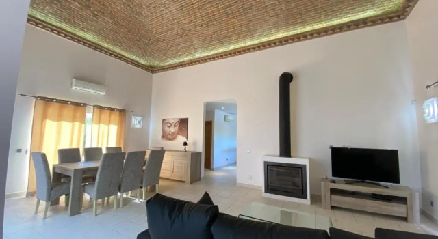 Вилла Villa "Oasis"- C