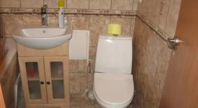 Apartment on Oleksandra Polia Avenue, Book Lejlighed Dnepropetrovsk 