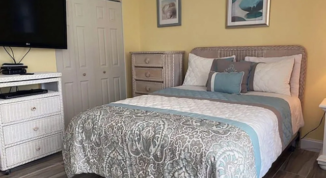 Sundial Beach Resort by Dream Vacation Rentals