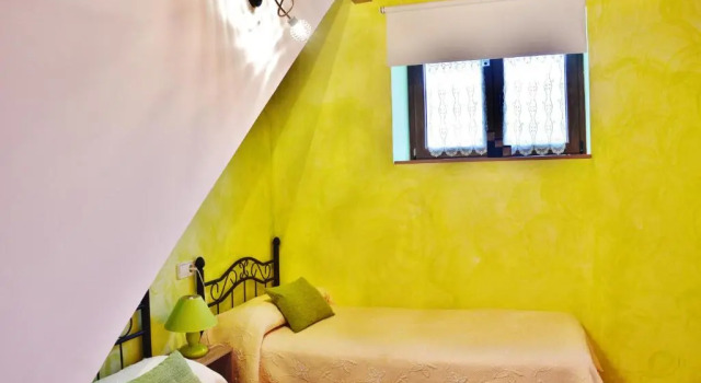 Casa Javier, Book Hotel Hotels in Aragon with Parking, Parking