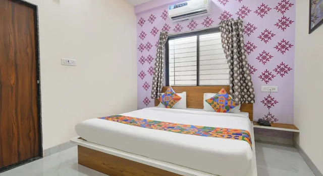 Fabhotel Chirag Inn, Rezerwuj Hotel Hotele w Indore ze śniadaniem, Śniadanie