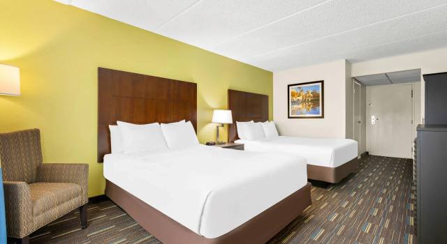 Четырёхместный номер Standard Comfort Inn Chula Vista San Diego South