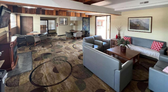 Best Western Oak Ridge Lodge, Забронировать Отель Пагоса-Спрингс Колорадо, рядом с Исторический музей San Juan (Пагоса-Спрингс)