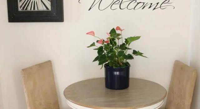 Rose House and Annex bed and breakfast, Rezervați Hotel Warmley Gloucestershire