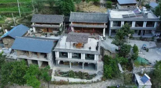 Summer’s  G.H inn, Buchen Sie Hotel Hotels in Yunnan mit Parkplatz, Parkplätze