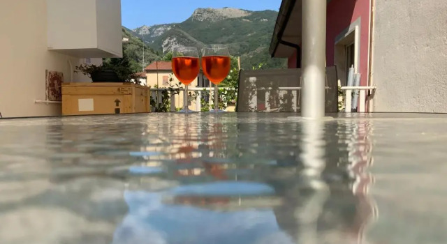 Casa La Wanda - Camaiore, Toscana - 2 Br & Terrace, Prenota Hotel Camaiore 