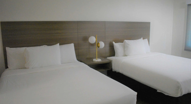 Четырёхместный номер Standard Signature Anaheim Maingate