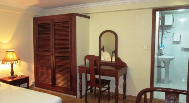 Kanika Hotel & Service Apartment, Buchen Sie Ferienwohnung Hotels in Kandal mit Parkplatz, Parkplätze