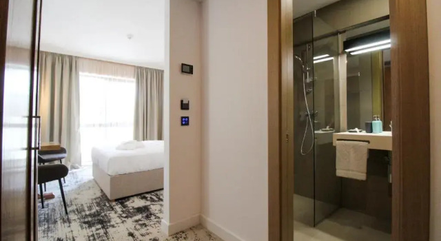 Standardowy dwuosobowy pokój Hotel Avenue