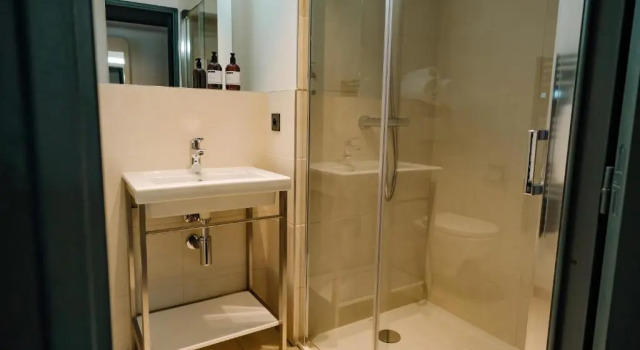 Двухместный номер Superior ibis Styles Bordeaux Lac Bruges